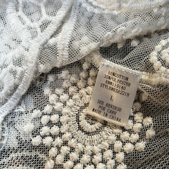 Lace long sleeve top by Pink Melo - Picture 5 of 5